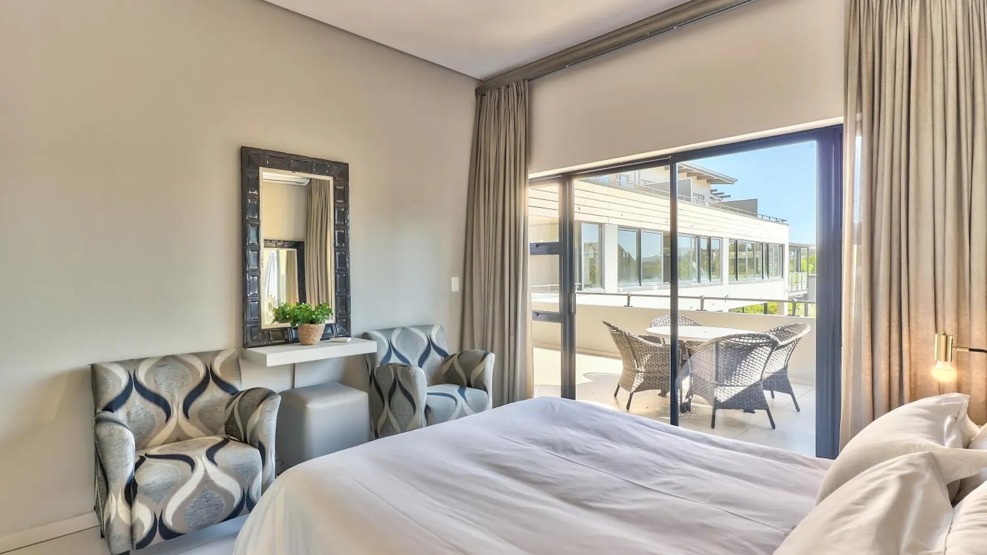 Heritage Square Apartments Durbanville