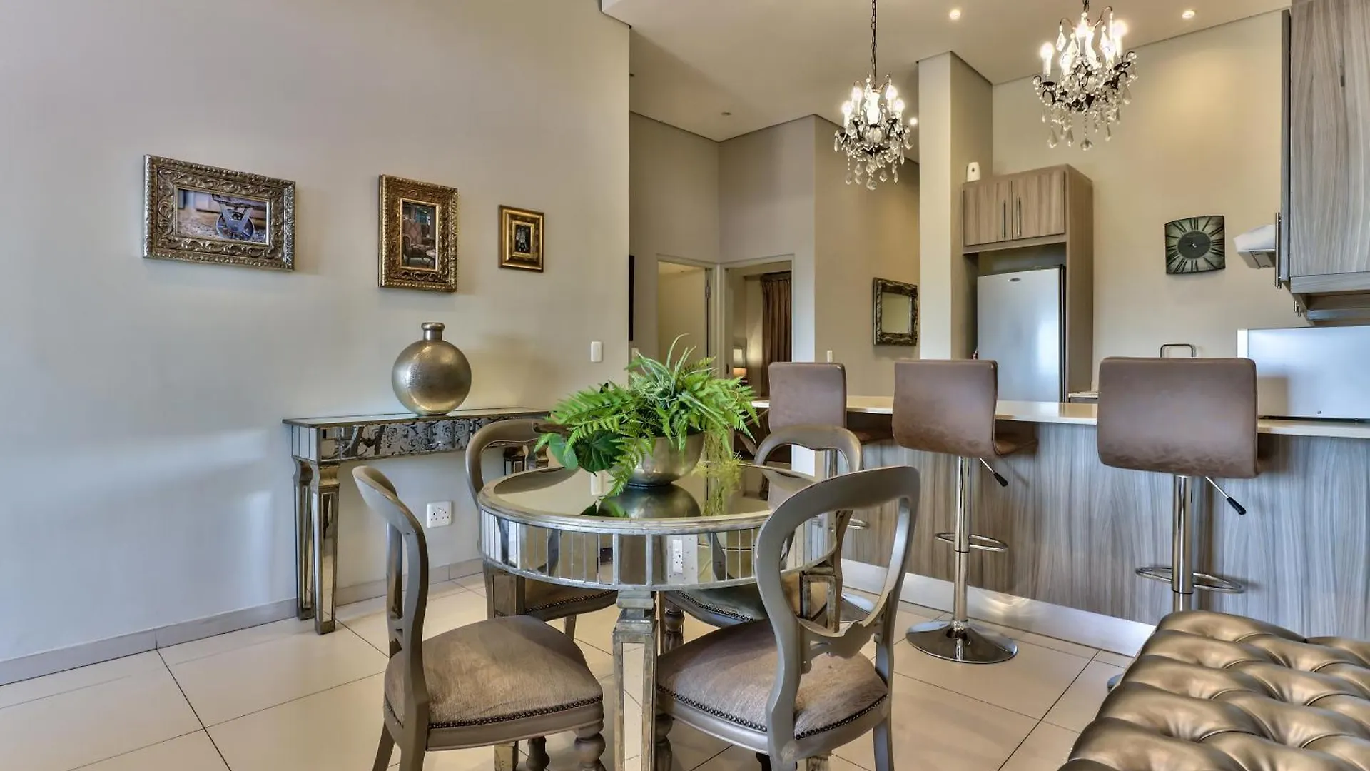 Heritage Square Apartments Durbanville
