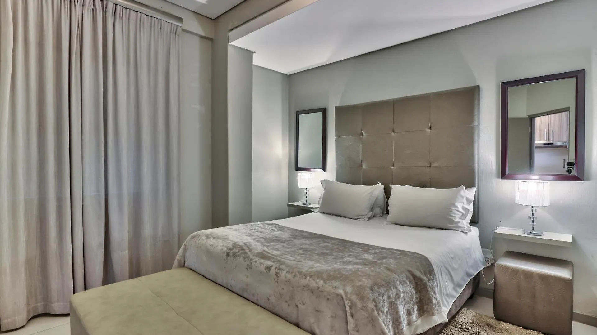 Heritage Square Apartments Durbanville